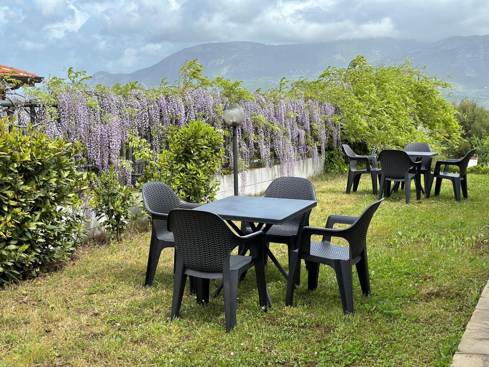 Il Poggio Del Cilento Country House Agropoli Exterior photo